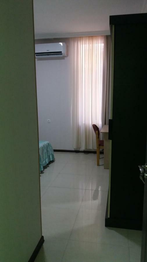 Hotel Imereti Chiatura Bagian luar foto